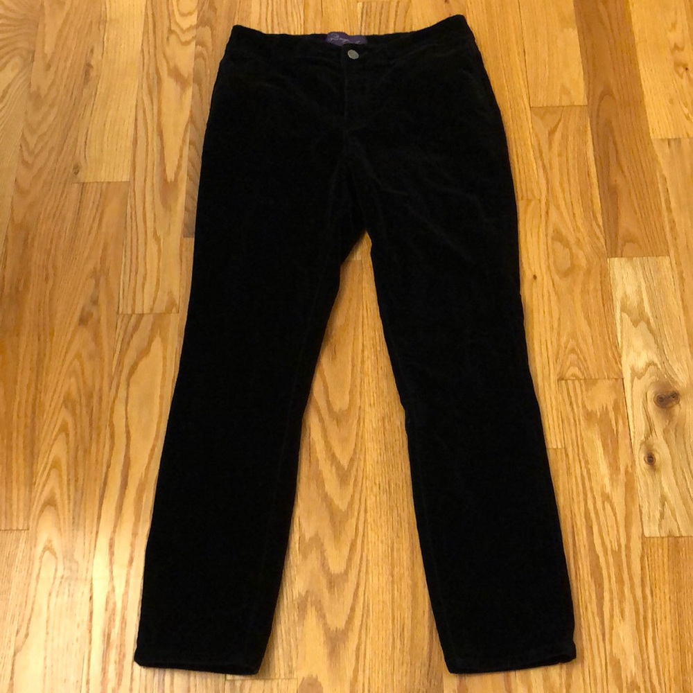 NYDJ Not Your Daughter’s Jeans Black Velour Pants Size 8P EUC